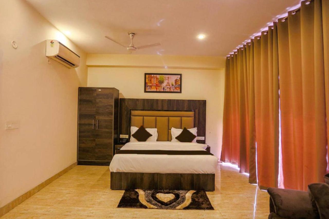 Hotel Swan Suite Near Delhi Airport Nova Deli Exterior foto