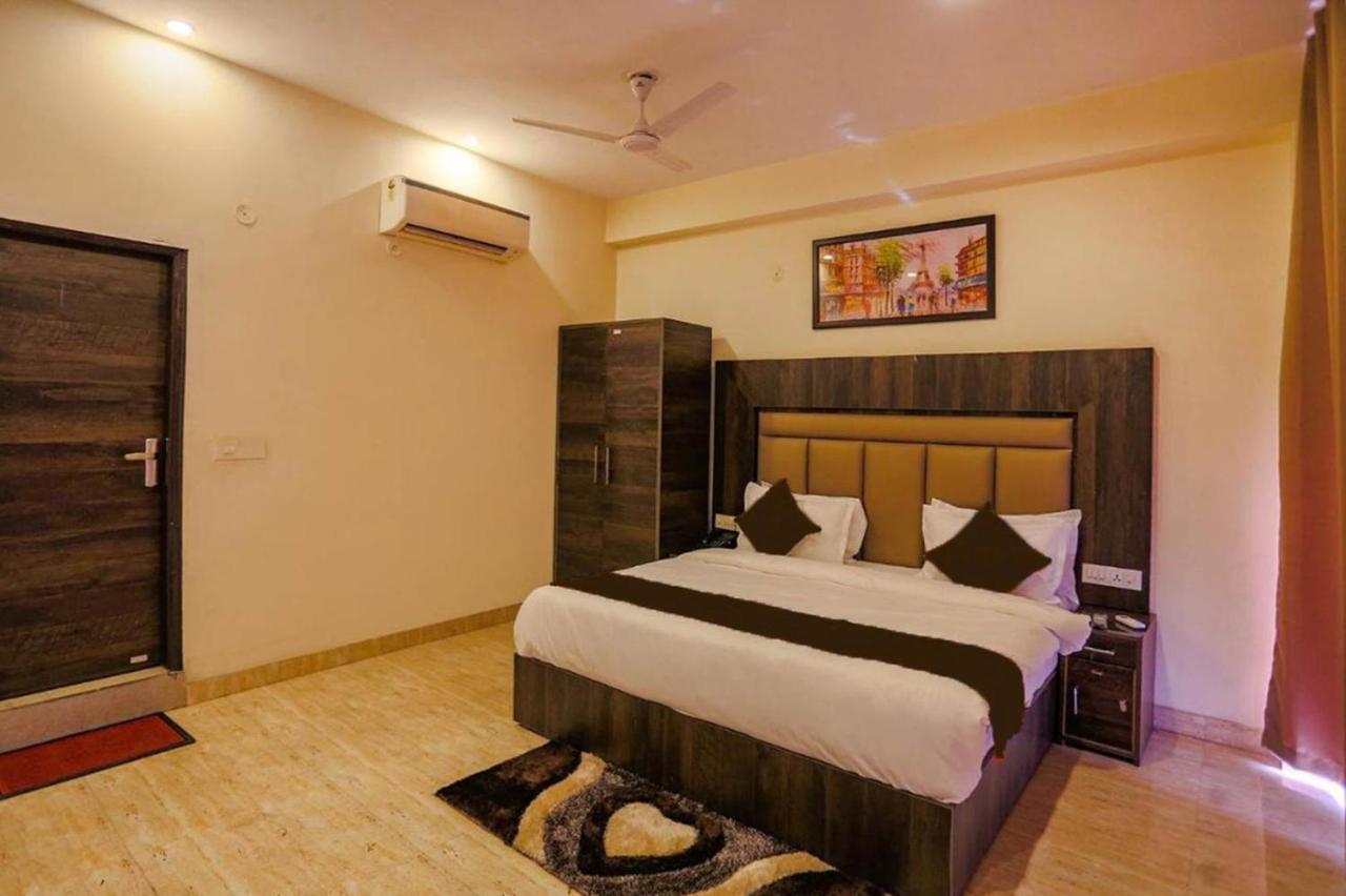Hotel Swan Suite Near Delhi Airport Nova Deli Exterior foto